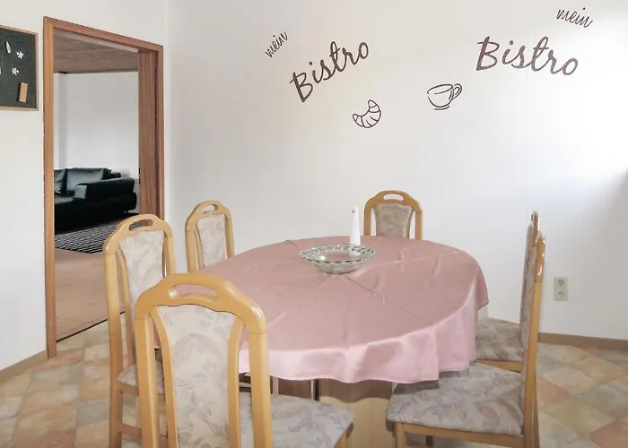 1 Bedroom Lovely In Apartamento Lahnstein