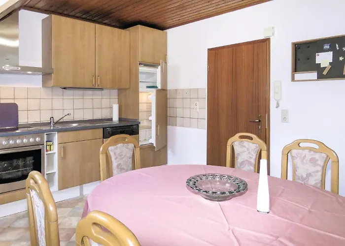 Apartamento 1 Bedroom Lovely In